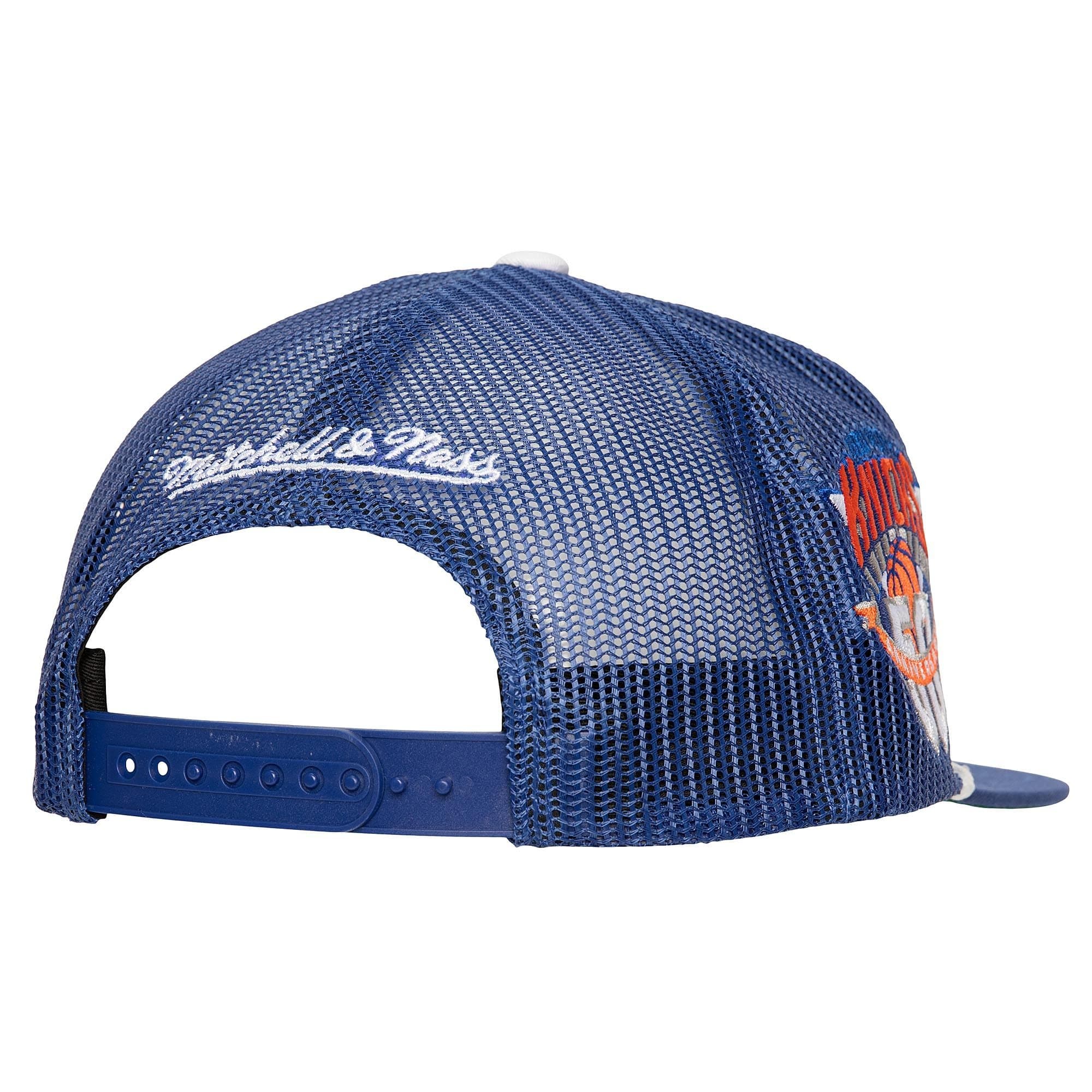 Mitchell-Ness-Roper-Trucker-New-York-Knicks-1