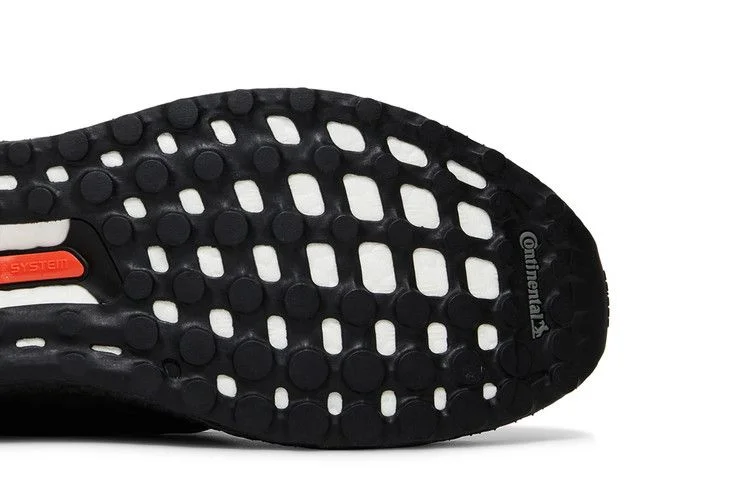 Кроссовки adidas UltraBoost DNA Mono 'Triple Black'