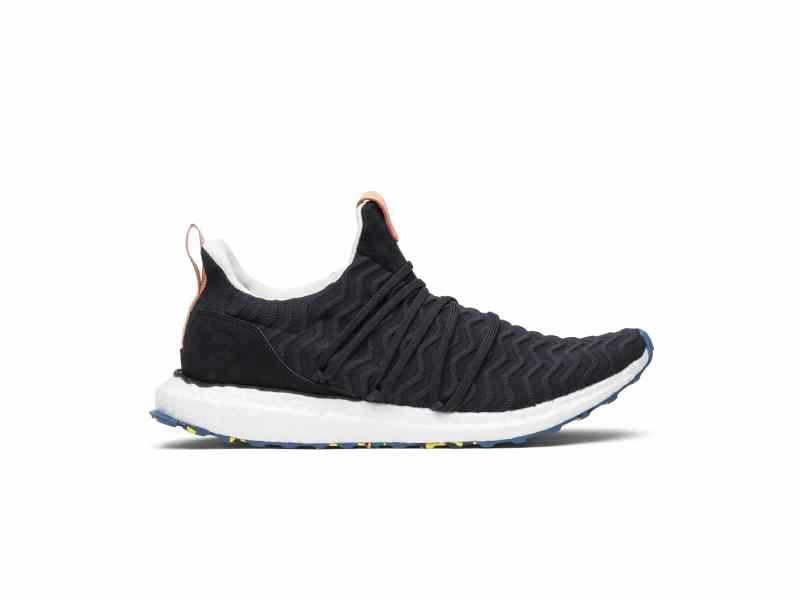 Кроссовки A Kind of Guise x adidas UltraBoost 'AKOG'