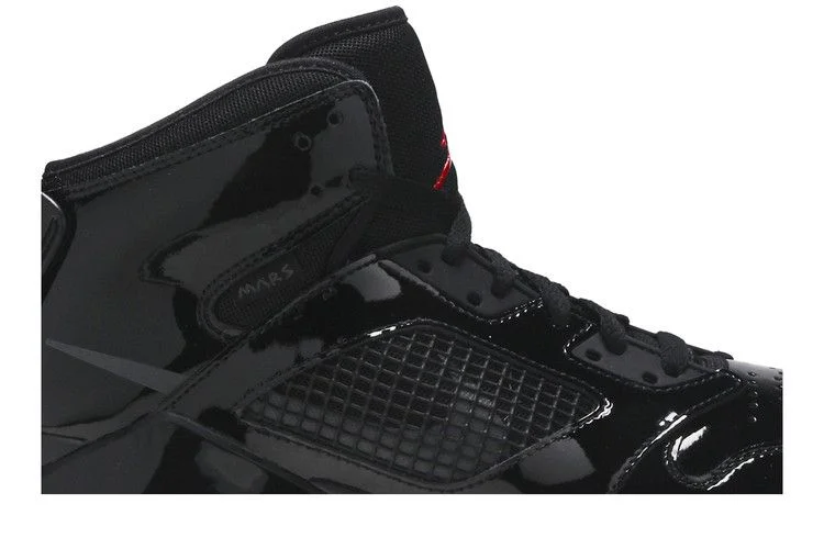 Кроссовки Air Jordan Mars 270 'Bred'
