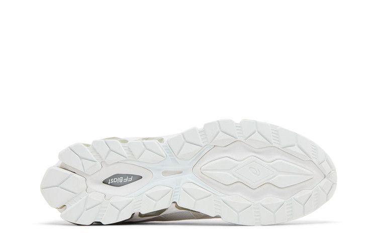 gel-quantum-360-7-triple-white-1201a481-100_03