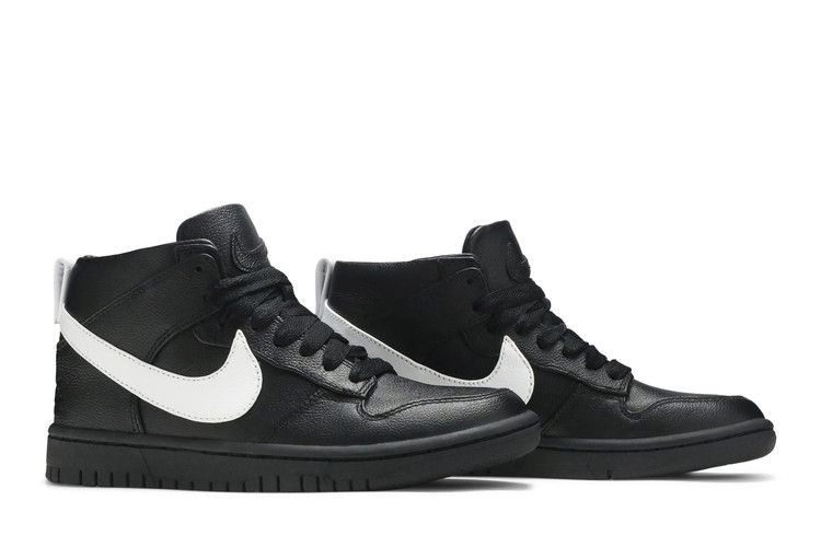 riccardo-tisci-x-nikelab-dunk-lux-chukka-910088-001_07