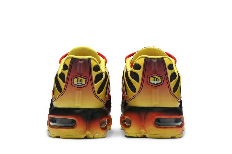 Krossovki-Nike-Air-Max-Plus-GS-Chrome-Yellow-5