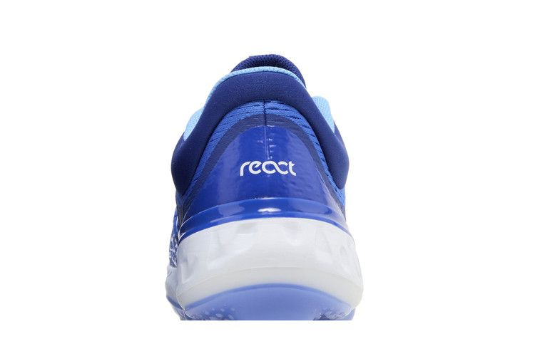 Кроссовки Nike Alpha Huarache Elite 4 Low 'Hyper Royal White'
