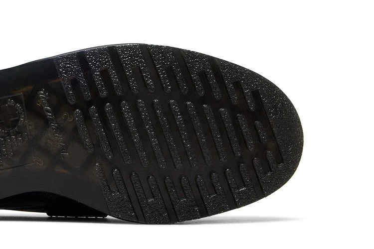 Krossovki-Dr.-Martens-Penton-Leather-Loafer-Black-4