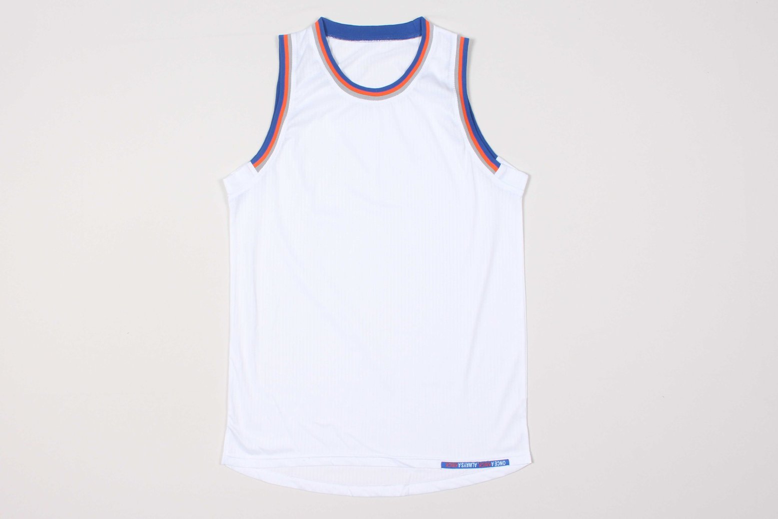 Basketbolnaya-forma-New-York-Knicks-1