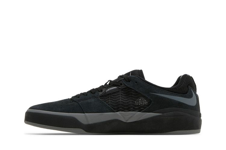 Кроссовки Nike Ishod Wair SB 'Black Dark Grey'