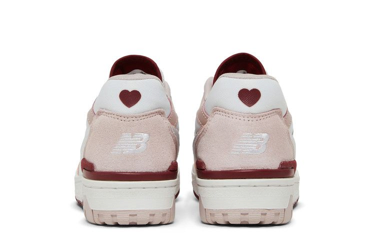 Кроссовки New Balance Wmns 550 'Valentine’s Day'