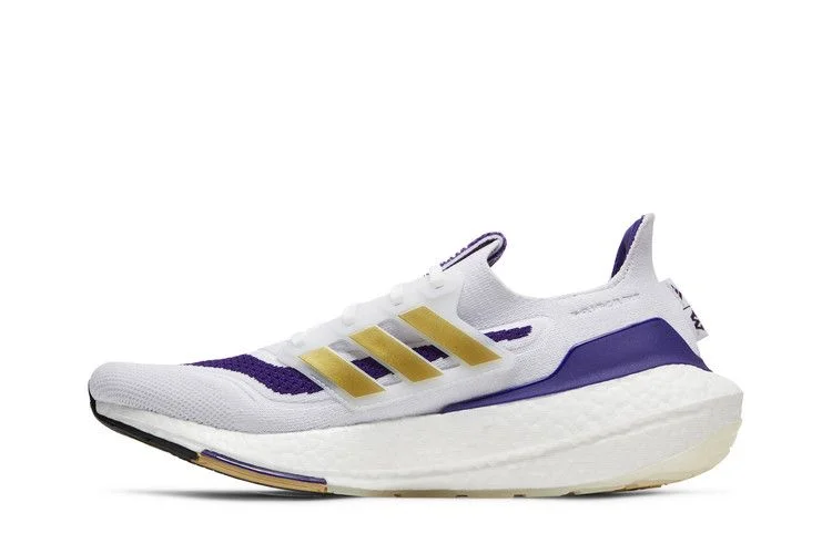 Krossovki-adidas-UltraBoost-21-NCAA-Pack-Washington-2