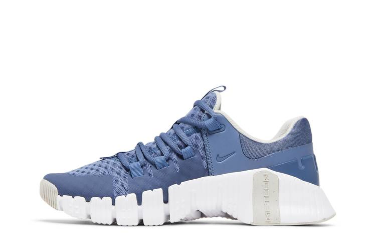 Кроссовки Nike Wmns Free Metcon 5 'Diffused Blue'