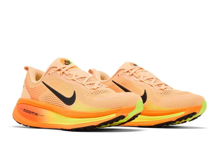 Krossovki-Nike-Vomero-18-Orange-Chalk-7