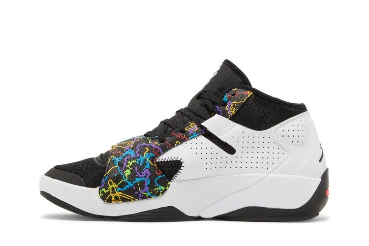 Krossovki-Air-Jordan-Zion-2-Noah-2