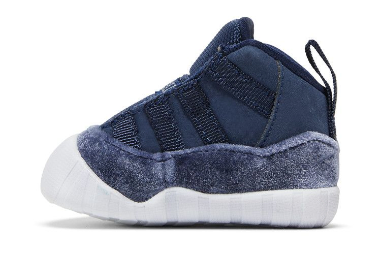 air-jordan-11-retro-cb-navy-velvet-fb1968-441_02
