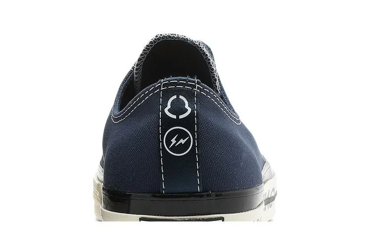 Krossovki-Fragment-Design-x-Moncler-x-Converse-Chuck-70-Low-Insignia-Blue-6
