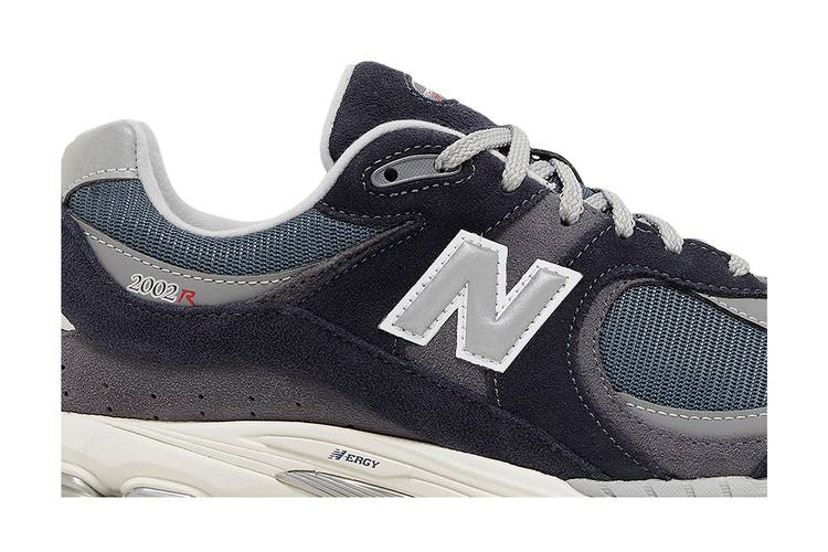 Кроссовки New Balance 2002R 'Eclipse Raincloud'