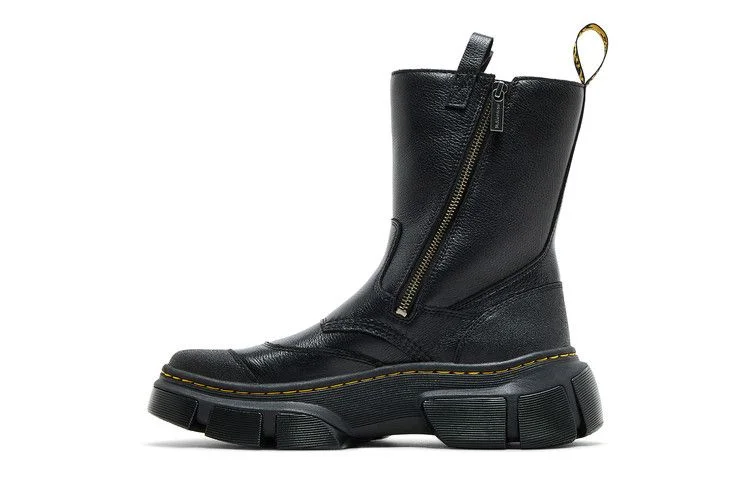 Dr. Martens DMXL Rigger Boot 'Black'