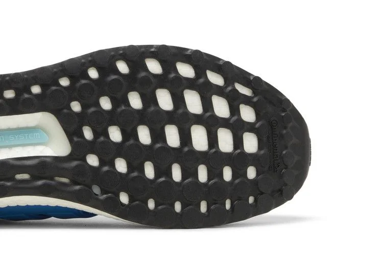 Krossovki-adidas-UltraBoost-5.0-DNA-Blue-Rush-4