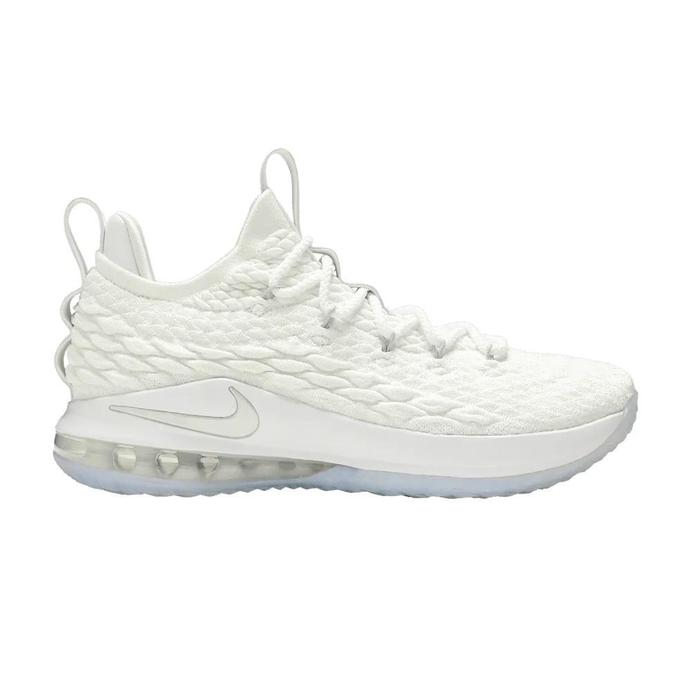 Krossovki-Nike-LeBron-15-Low-White-Metallic