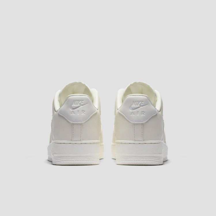 Кроссовки Nike Air Force 1 Low PRM 'Jewel'