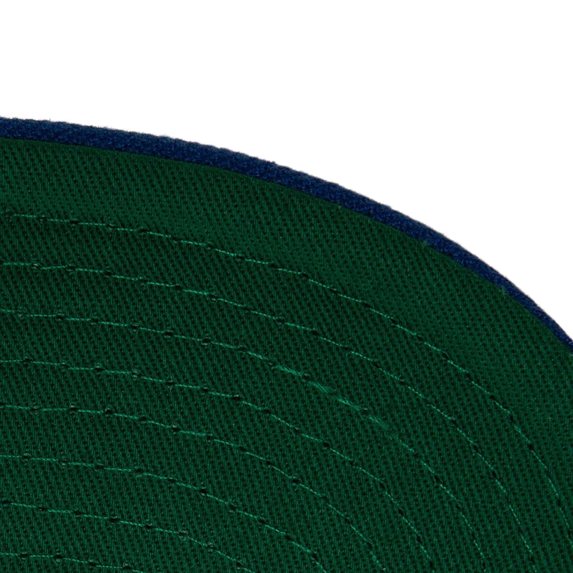 Mitchell-Ness-What-The-Pinstripe-Snapback-Philadelphia-76ers-2