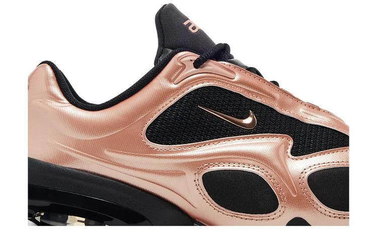 Krossovki-Nike-Wmns-Air-Max-Muse-Black-Rose-Gold-1