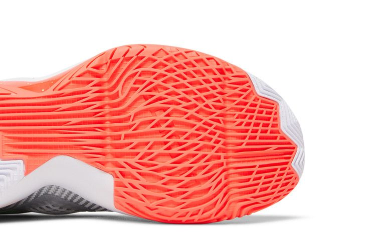 lebron-soldier-14-hare-ck6024-001_04
