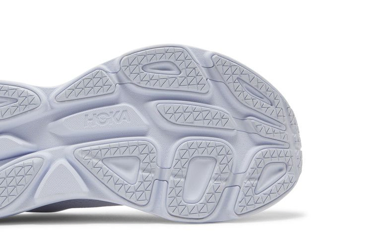 bondi-8-triple-white-1123202-wwh_04