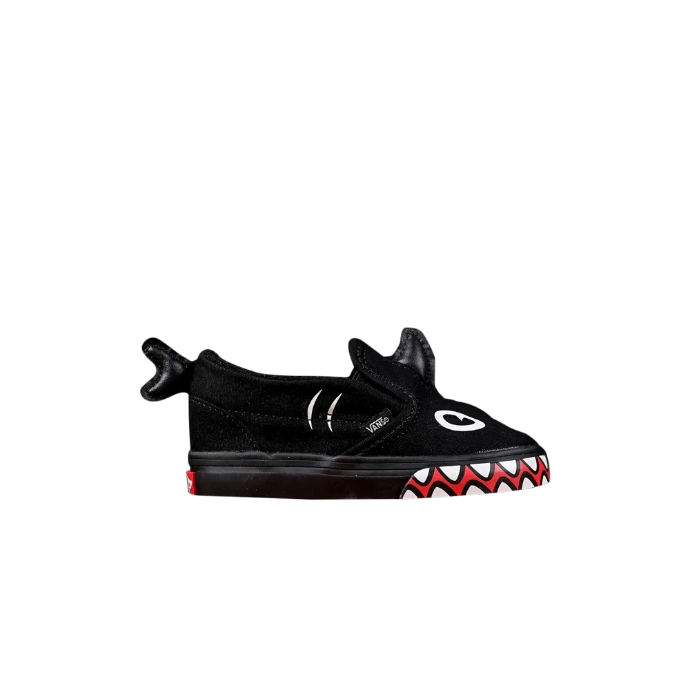 Krossovki-Shark-Week-x-Vans-Slip-On-V-Toddler-Black-Red-White