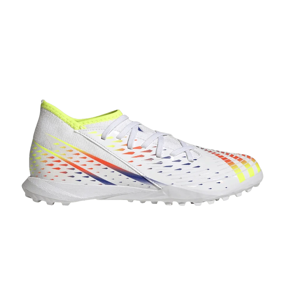 Krossovki-Adidas-Predator-Edge.3-TF-J-Al-Rihla-Pack-White