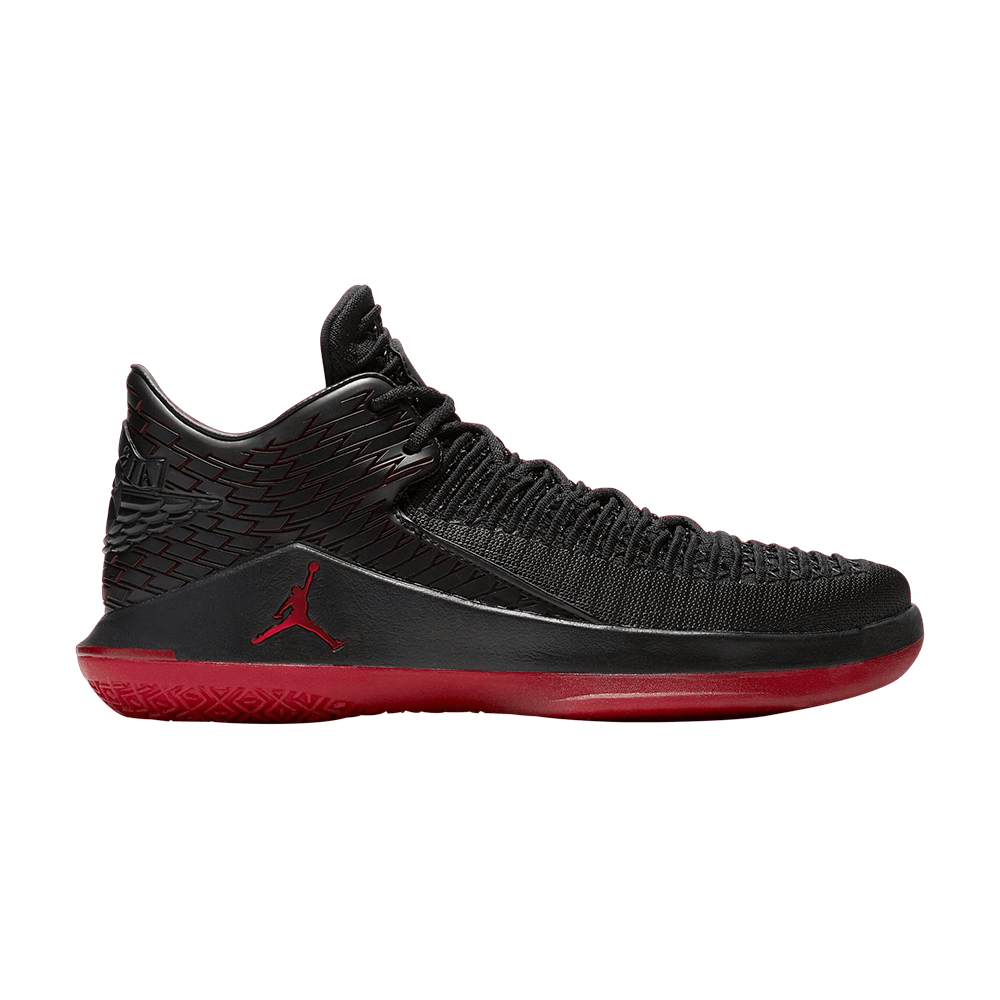 air-jordan-32-low-last-shot-ah3347-003