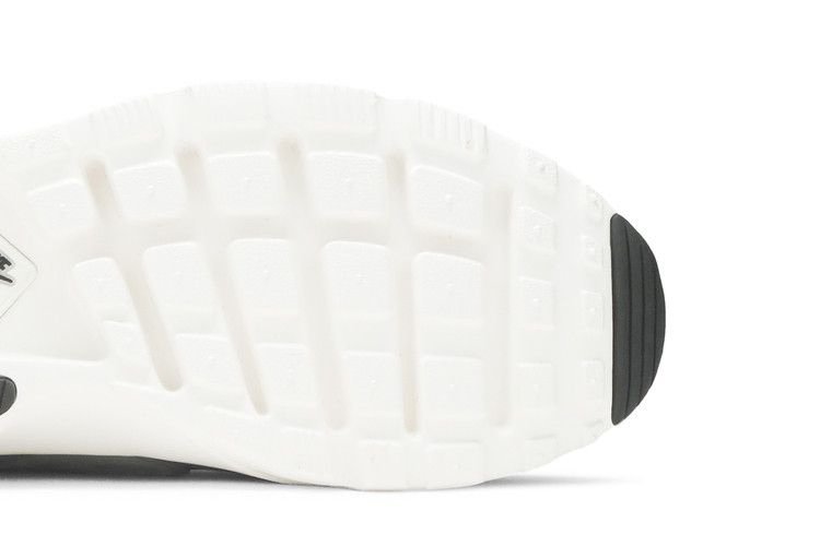 Кроссовки Nike Air Huarache Run Ultra SE