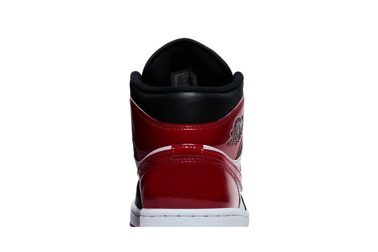 air-jordan-1-mid-patent-bred-toe-hv4091-006_06