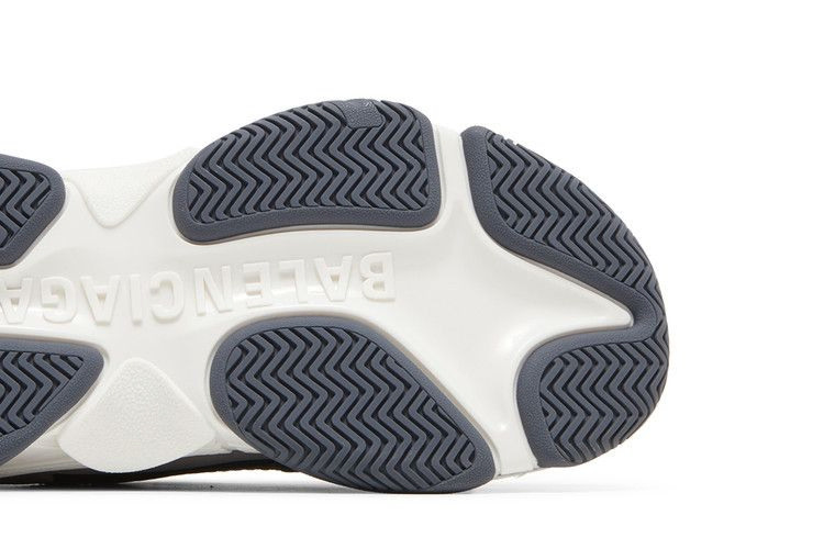 Кроссовки Balenciaga Triple S Sneaker 'Grey'