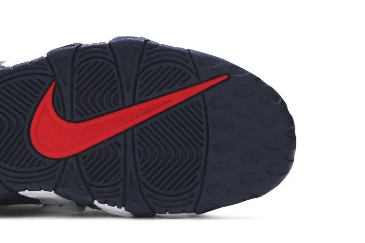 Krossovki-Nike-Air-More-Uptempo-GS-Olympics-2020-4