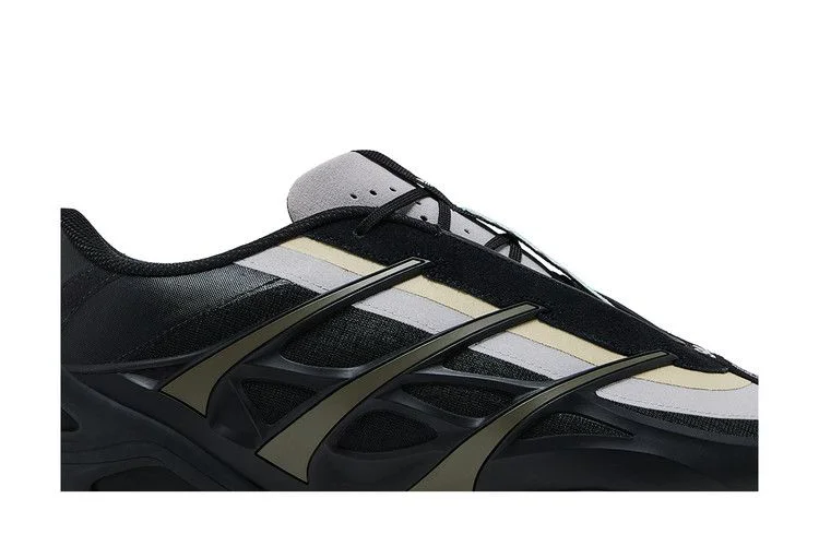 Krossovki-Bad-Bunny-x-adidas-Adi-Racer-GT-Low-Sand-1