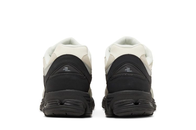 Кроссовки The Basement x New Balance 2002R 'Stone Grey'