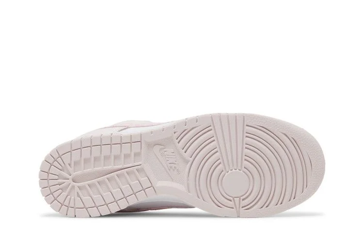 Кроссовки Nike Wmns Dunk Low 'Pink Paisley'