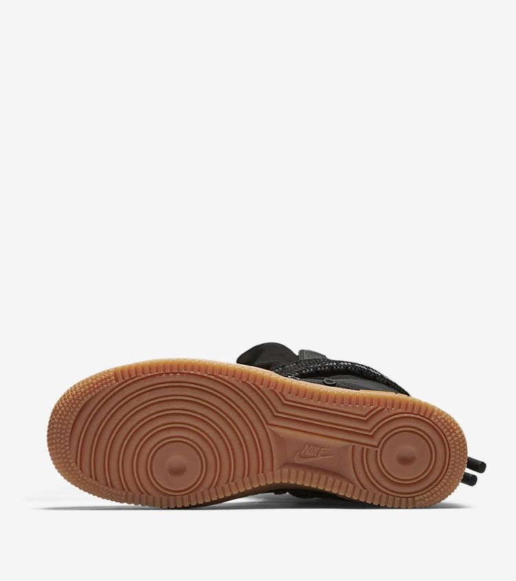 Кроссовки Nike Wmns SF Air Force 1 High 'Black Gum'