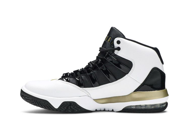 Кроссовки Air Jordan Max Aura 'White Black Gold'