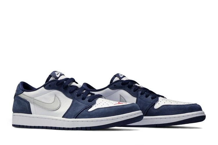 Krossovki-Eric-Koston-x-Air-Jordan-1-Low-SB-Midnight-Navy-7