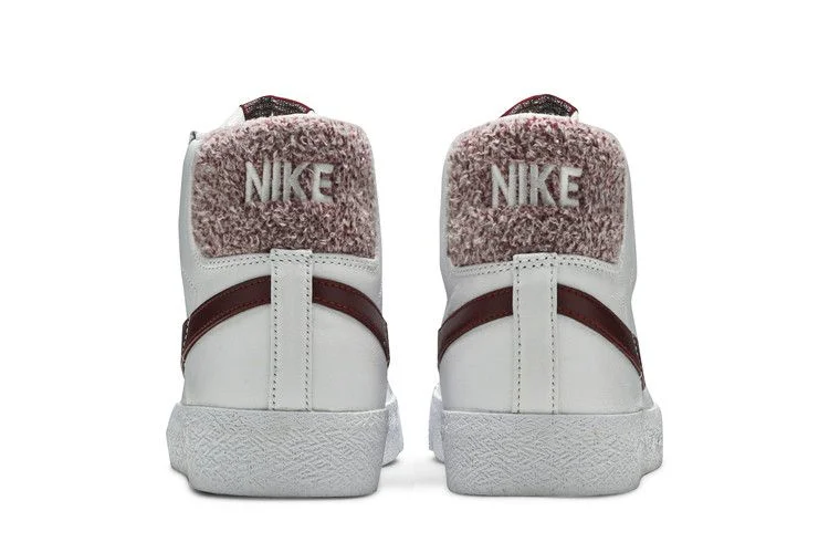 Кроссовки Nike Blazer Mid SB 'Team Red'