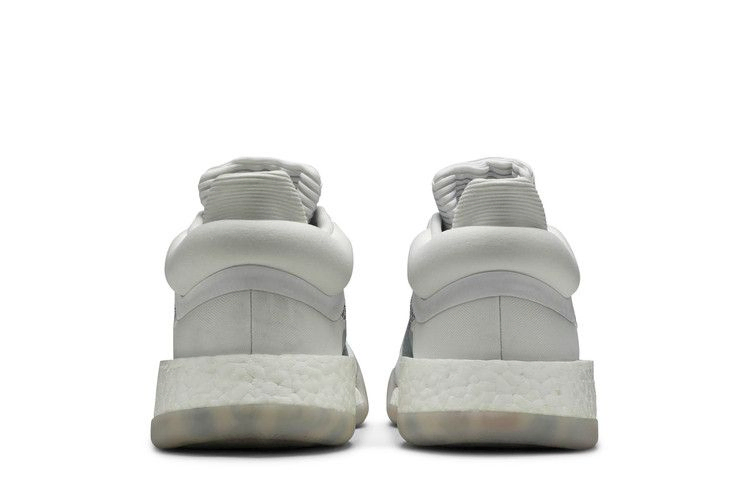 marquee-boost-low-footwear-white-g27745_05