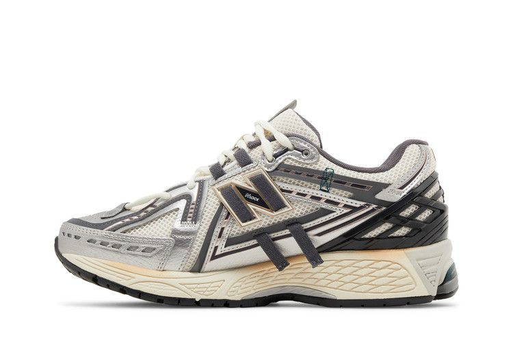 Кроссовки New Balance 1906A 'Silver Gold Metallic'