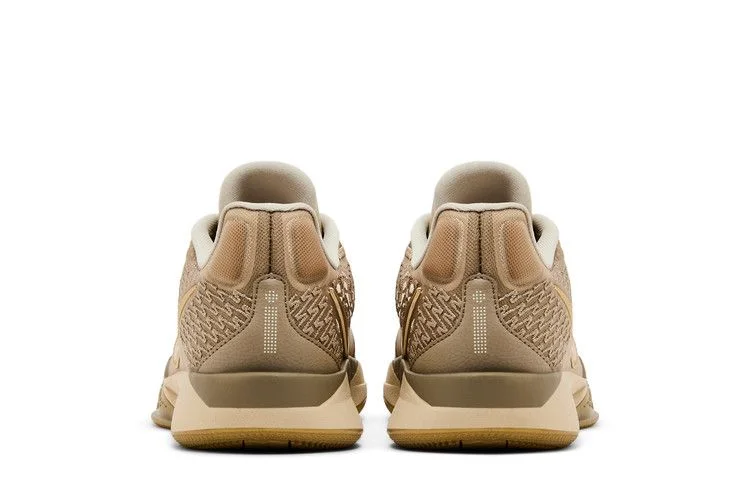 Кроссовки Nike Wmns Sabrina 2 'Stronger Than Gold'