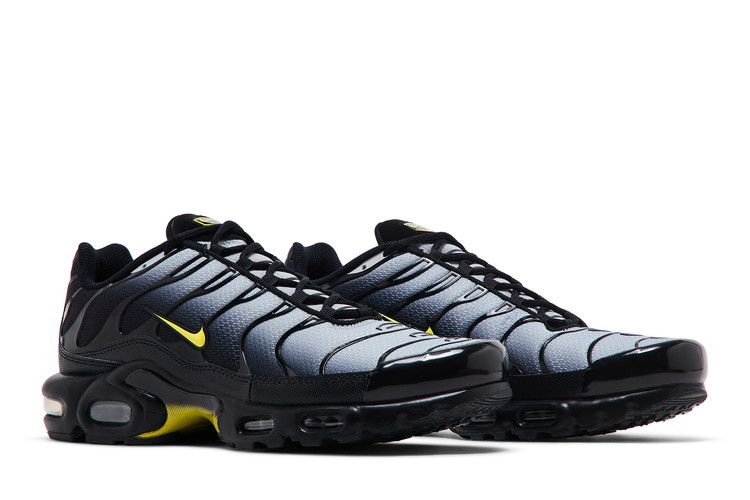 air-max-plus-wolf-grey-opti-yellow-dm0032-012_07