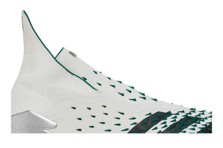 predator-freak-eqt-fg-demonskin-white-sub-green-gx0224_01