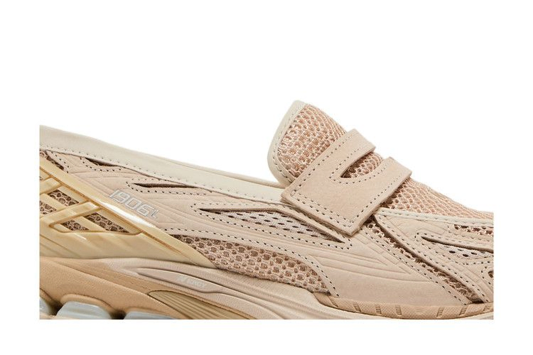 Кроссовки New Balance 1906L 'Bisque'