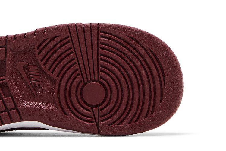 dunk-low-td-redwood-fb9107-115_04