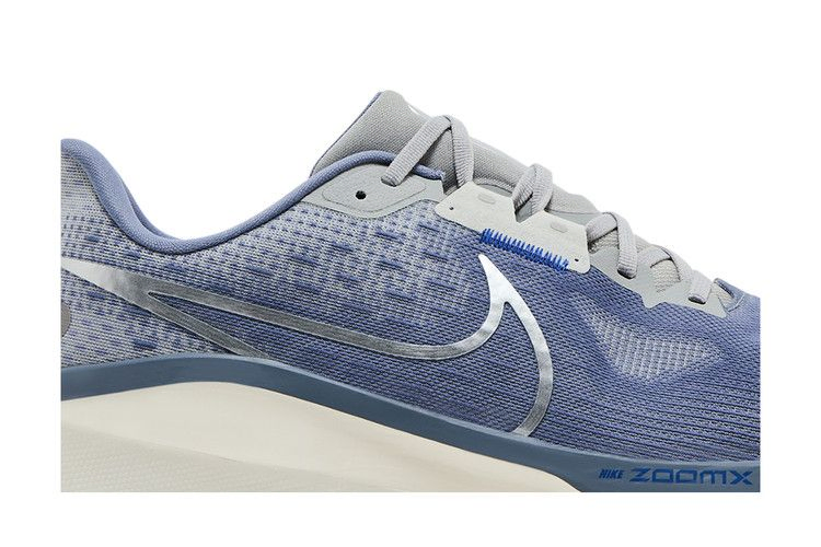 Кроссовки Nike Vomero 17 'Ashen Slate'