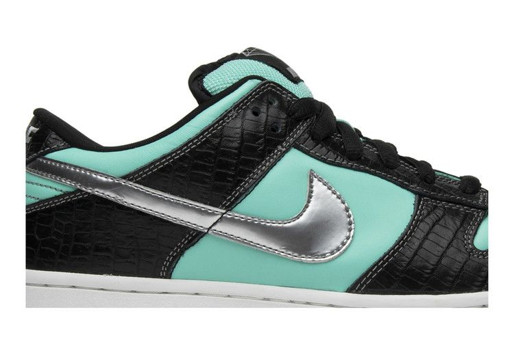 dunk-low-pro-sb-diamond-304292-402_01